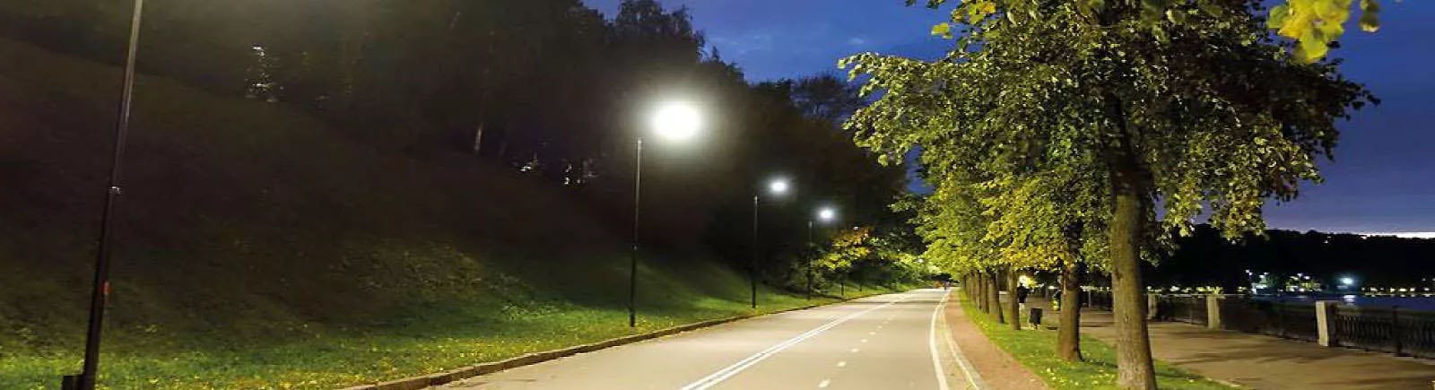 Street Lights - Hotel Street Lights - Hotel